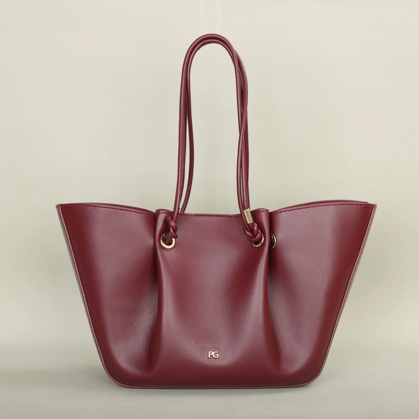 Sac cabas noir en cuir lisse – grandes anses